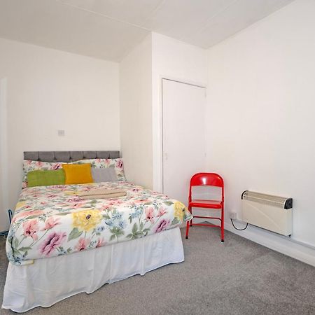 Flat In Clapham Budget Friendly Stay London Luaran gambar